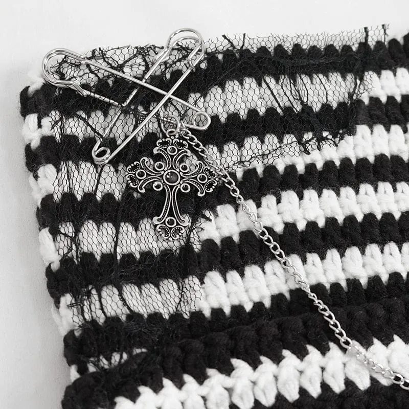 Women's Grunge Striped Pin Car Ears Beanie Black